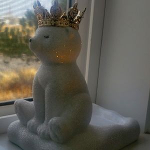 Polorbear hand soap holder